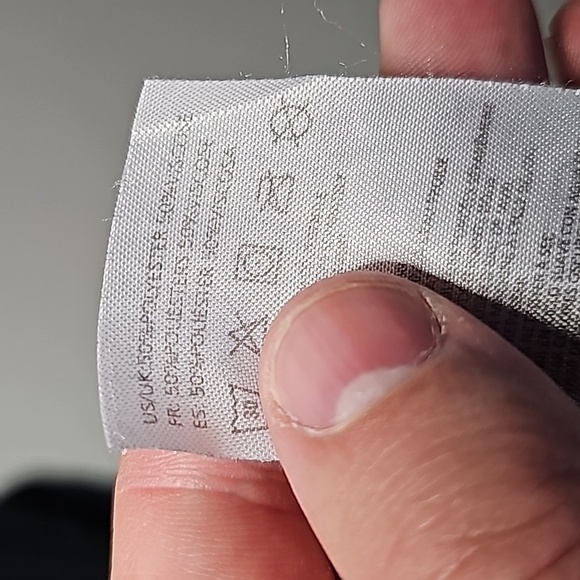 FOX small black tank top - Picture 6 of 6